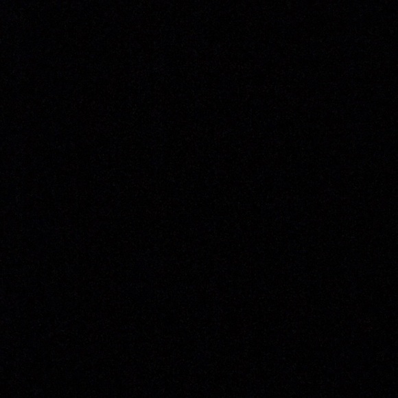 Meet your Posher, Iris - Picture 1 of 1